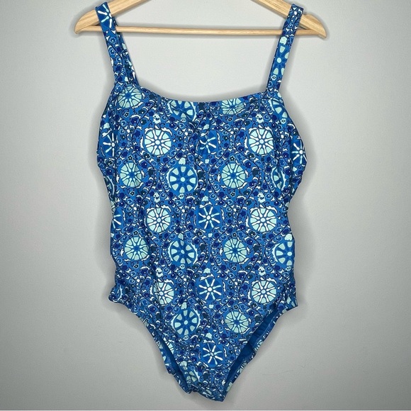 New XXL 17  Rhode medium coverage one piece blue floral bathing suit‎ swimsuit - Picture 1 of 10